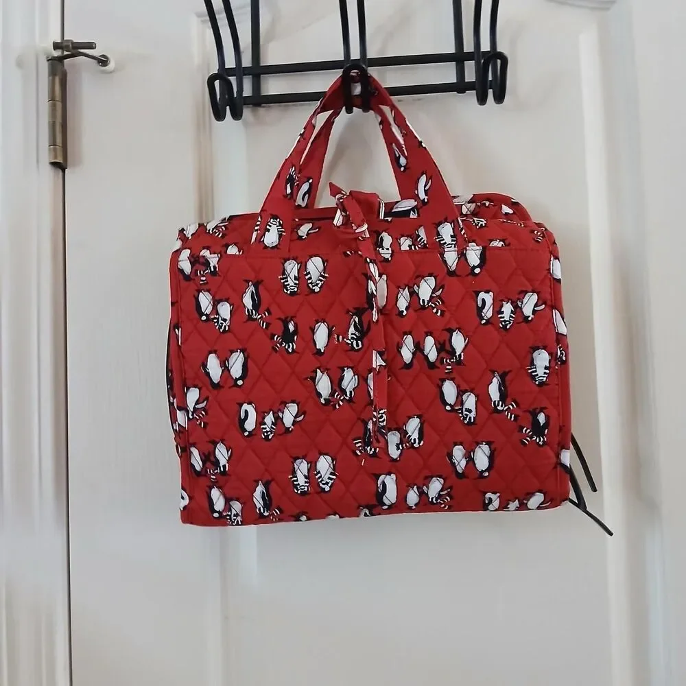 Vera Bradley Playful Penguins Quilted Cotton Hanging Travel Cosmetic Organizer